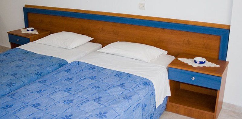 Hotel Ano Kampos *